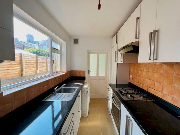 3 Bedroom Terraced House To Rent In Tewkesbury Street, Leicester, LE3