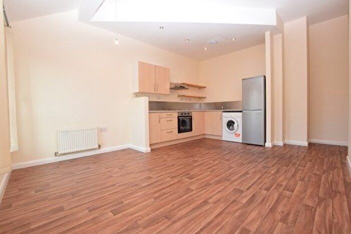 1 Bedroom Flat To Rent In Fornham Street, Sheffield, S2