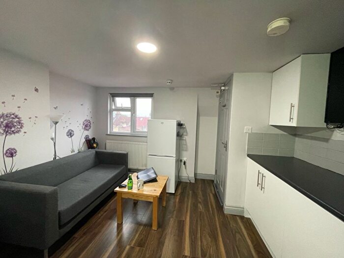 1 Bedroom Studio To Rent In Empress Avenue, Cranbrook, Ilford, IG1
