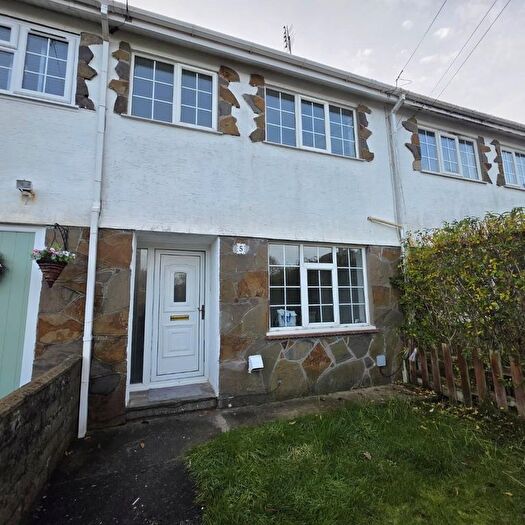 3 Bedroom Detached House To Rent In Taliesin Close, Pencoed, Bridgend, CF35