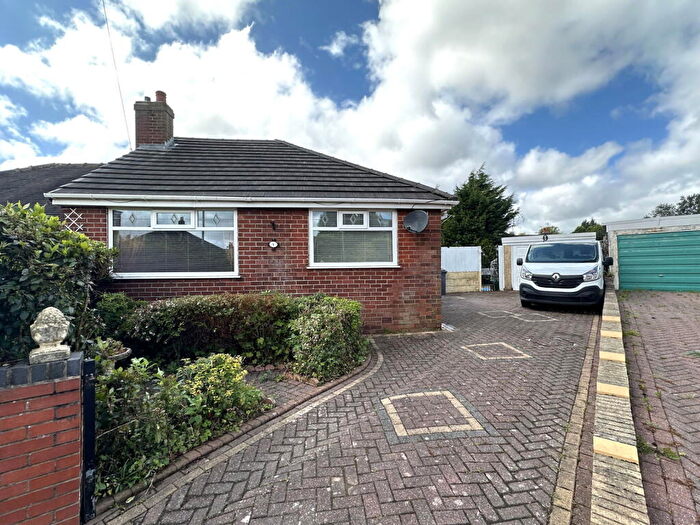 2 Bedroom Semi-Detached Bungalow For Sale In Devon Close, Shaw, Oldham, OL2