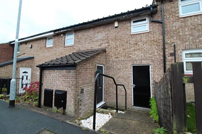 2 Bedroom Terraced House For Sale In Bellmount Green, Leeds, LS13