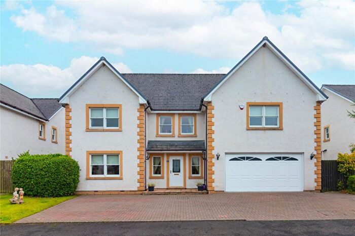 4 Bedroom Detached House For Sale In Holmwood Park, Crossford, Carluke, South Lanarkshire, ML8