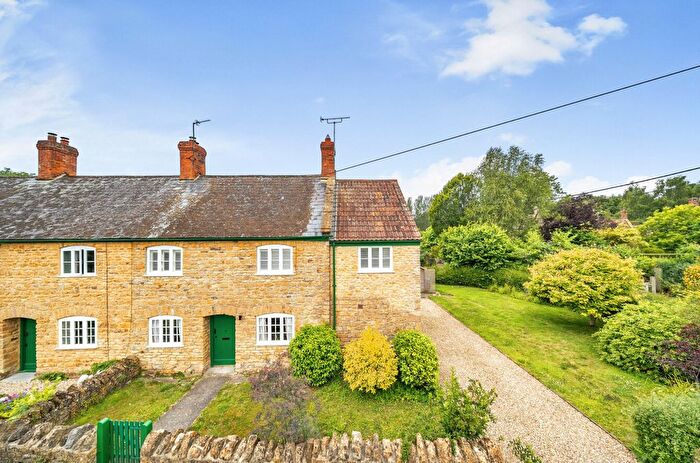 4 Bedroom End Of Terrace House For Sale In Nether Compton, Sherborne, Dorset, DT9