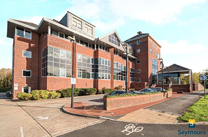 1 Bedroom Flat For Sale In Guildford, Surrey, GU1