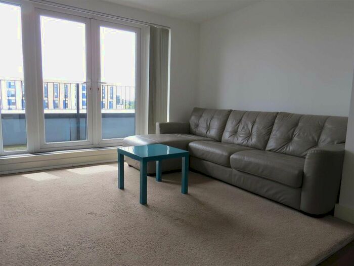 2 Bedroom Flat To Rent In Phoebe Street, Salford, M5