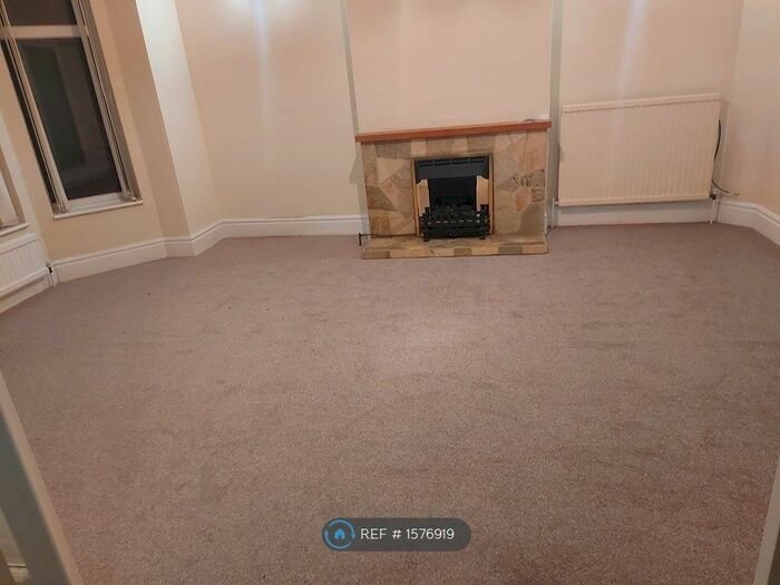 3 Bedroom Semi-Detached House To Rent In Rushton Road, Rothwell, Kettering, NN14