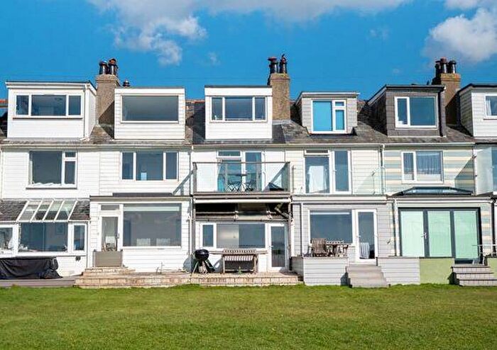 4 Bedroom Terraced House For Sale In Hill Head Road, Fareham, PO14