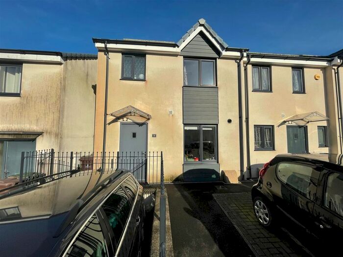 3 Bedroom End Of Terrace House To Rent In Polperro Place, Plymouth, PL2