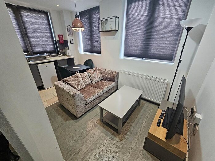 1 Bedroom Flat To Rent In Hilux Apartments, Walsall Road, Perry Barr, Birmingham, B42
