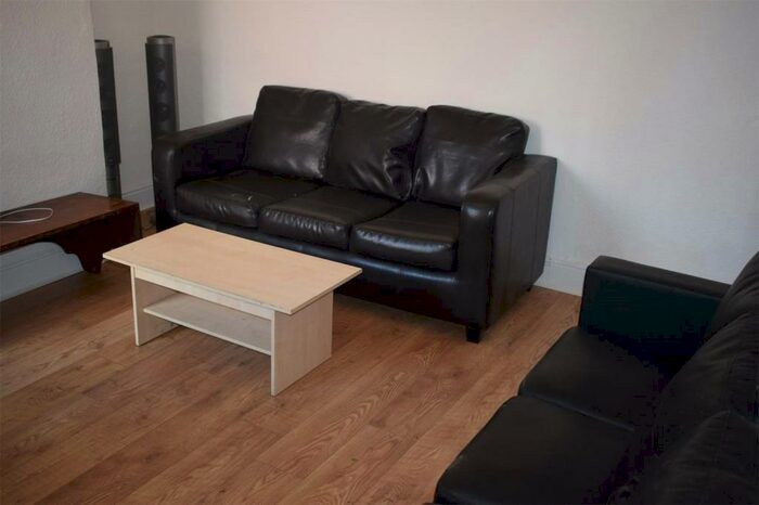 3 Bedroom Terraced House To Rent In Braemar Road, Fallowfield, M14