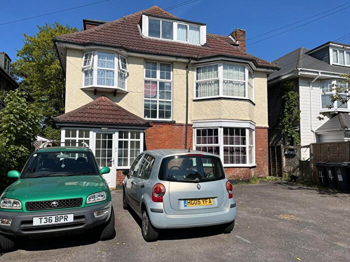 1 Bedroom Flat To Rent In Hayes Avenue, Bournemouth, BH7