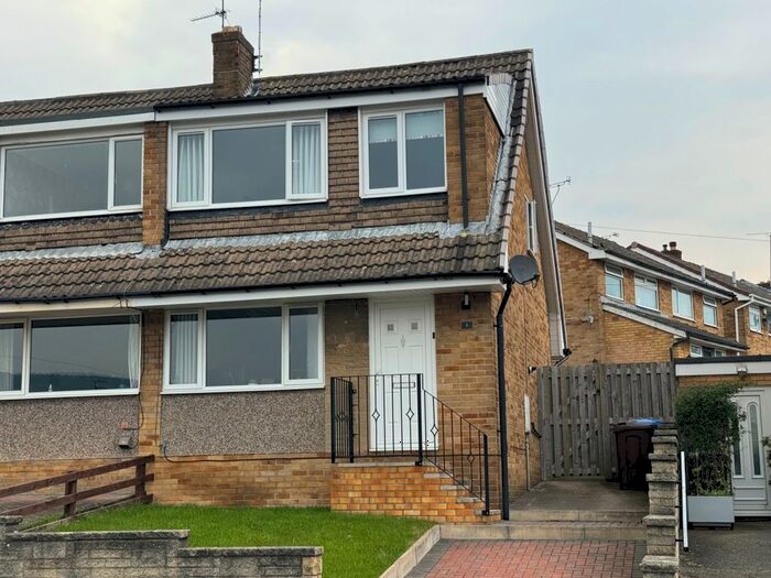 3 Bedroom Semi-Detached House To Rent In Charlton Drive, High Green, Sheffield, S35