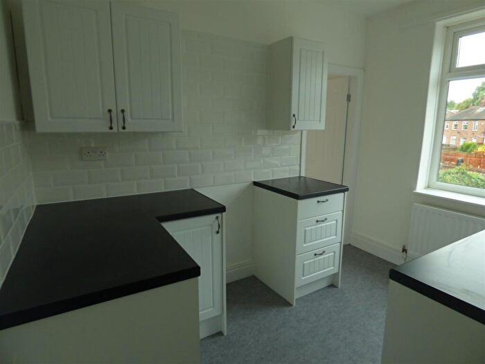 2 Bedroom Flat To Rent In Borrowdale Avenue, Walkergate, NE6