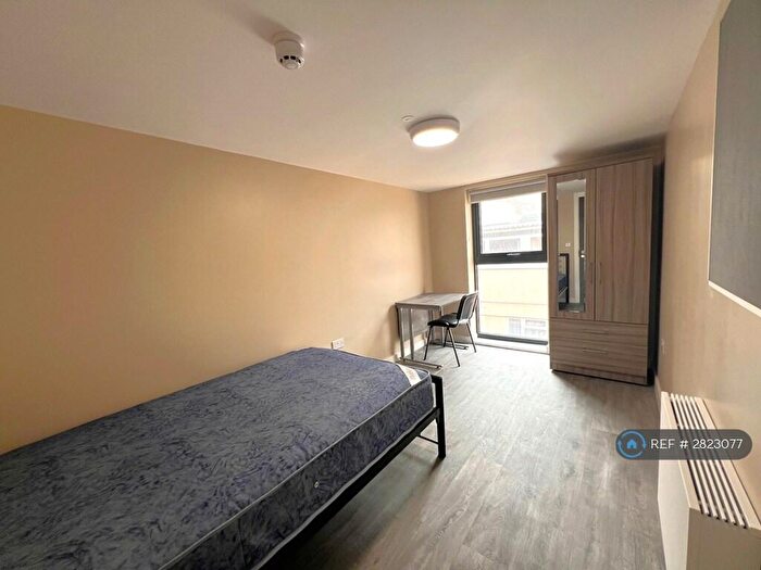 4 Bedroom Flat To Rent In St Augustines Parade, Bristol, BS1