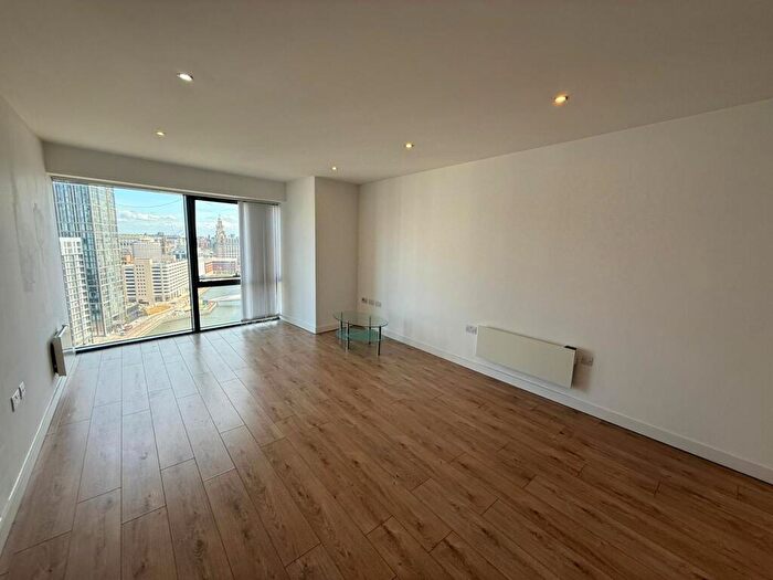 2 Bedroom Apartment To Rent In Alexandra Tower, L3