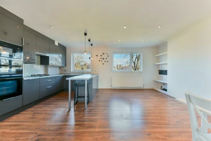 1 Bedroom Flat To Rent In Primrose Gardens, Belsize Park, NW3