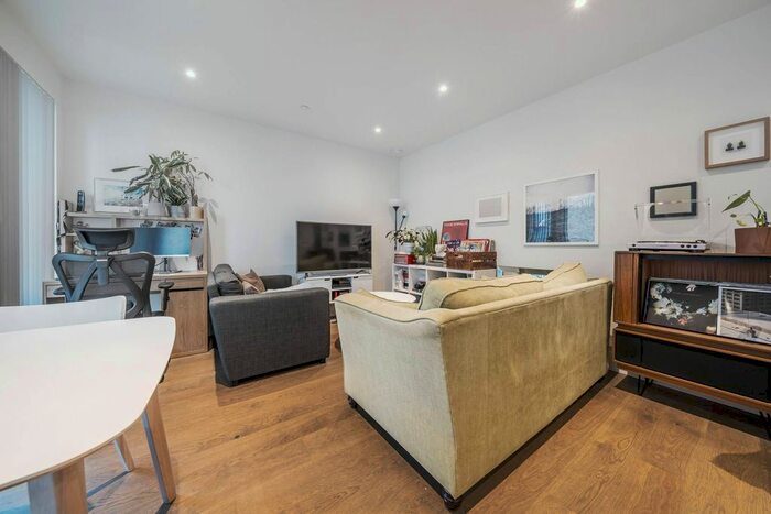 1 Bedroom Flat For Sale In Kidbrooke Park Road, Kidbrooke, London, SE3