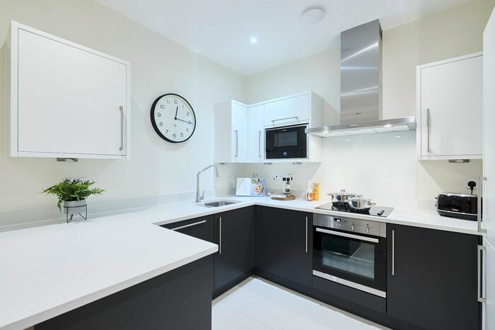 1 Bedroom Flat To Rent In Rainville Road, Hammersmith, London, W6