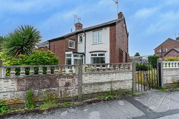 3 Bedroom Semi-Detached House For Sale In Elkesley Road, Meden Vale, Mansfield, NG20