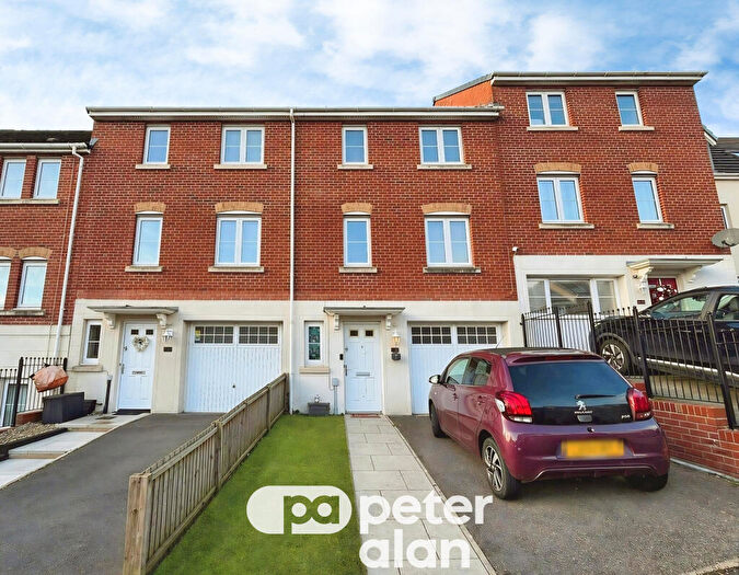 3 Bedroom Terraced House To Rent In Longacres, CF31