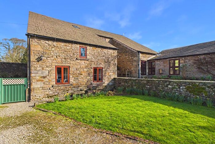 4 Bedroom Semi-Detached House For Sale In Underhill, Melling, LA6