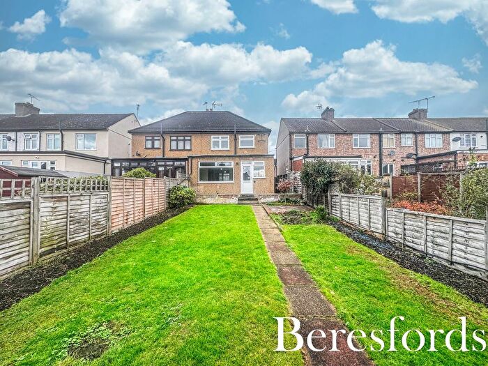 3 Bedroom Semi Detached House For Sale In Ethelburga Road, Harold Wood, RM3