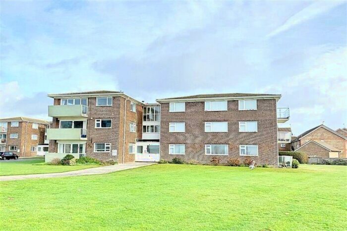 2 Bedroom Flat To Rent In The Martlets, Rustington, Littlehampton, BN16