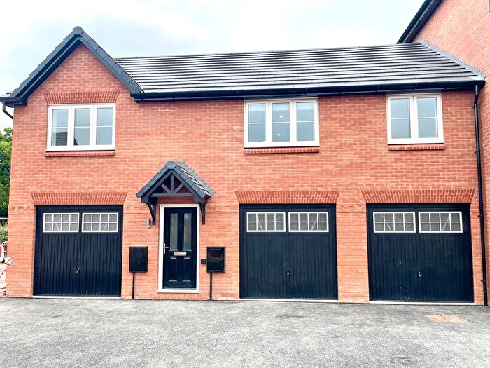 2 Bedroom Flat To Rent In Meadow House, Coventry, CV4
