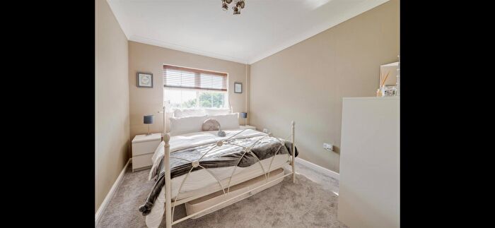 2 Bedroom Flat To Rent In Apartment, Great Clowes Street Manchester, M7