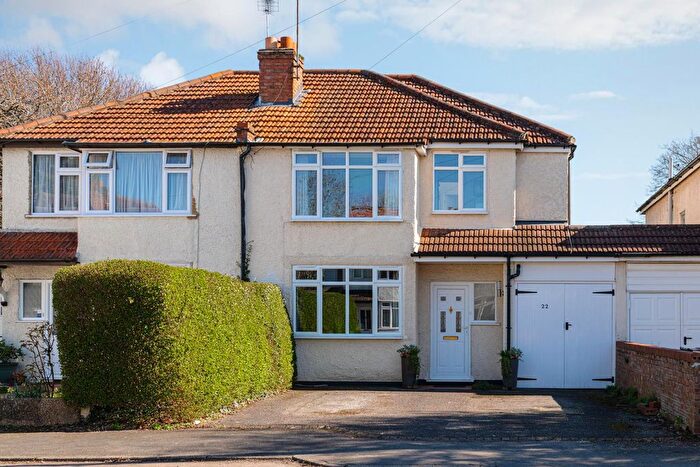 3 Bedroom Semi Detached House For Sale In Caenwood Road, Ashtead, KT21