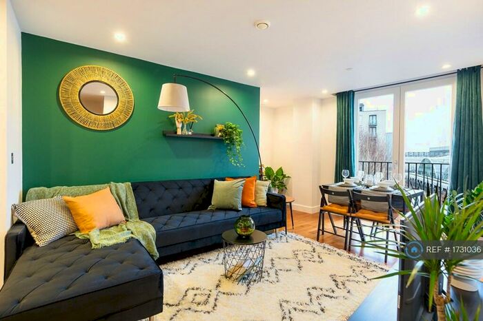 1 Bedroom Flat To Rent In The Hayes, Cardiff, CF10