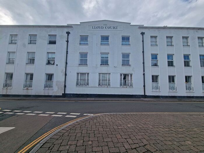 1 Bedroom Flat To Rent In High Street, Deal, CT14