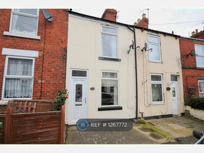 2 Bedroom Terraced House To Rent In Hoole Street, Hasland, Chesterfield S41