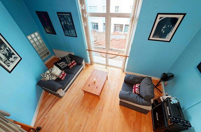 2 Bedroom Flat For Sale In Morrison Street, Glasgow, Glasgow City, G5
