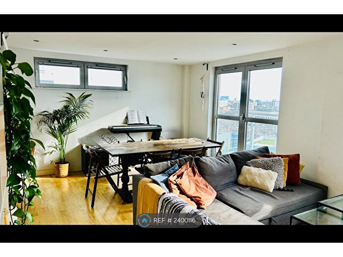 3 Bedroom Flat To Rent In Balmes Rd, London, N1