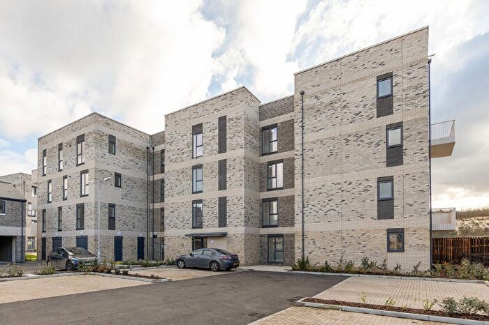 2 Bedroom Flat For Sale In "Saltaire House" At Longhoughton Avenue, Ebbsfleet Garden City, DA10
