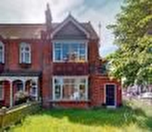 1 Bedroom Flat To Rent In Croydon, London, CR0