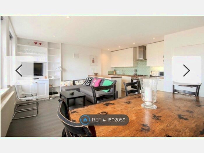 2 Bedroom Flat To Rent In Powis Square, London, W11