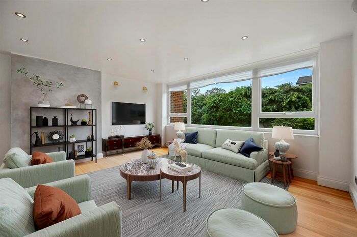 3 Bedroom Property To Rent In Cavendish Road, Sutton, SM2