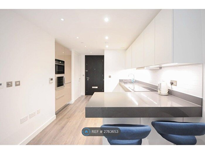 1 Bedroom Flat To Rent In Kingwood House, London, E1