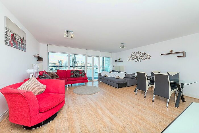 2 Bedroom Flat To Rent In Western Beach Apartments, Royal Victoria Dock, E16