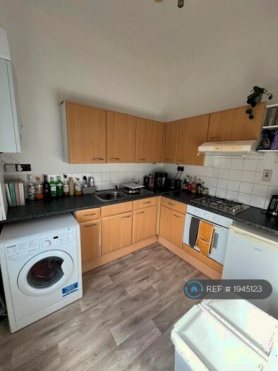 1 Bedroom Flat To Rent In Finsbury Park Road, London, N4