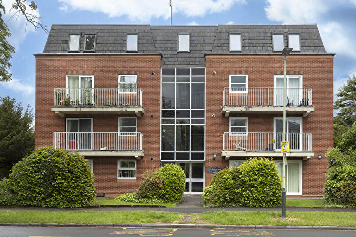 2 Bedroom Apartment To Rent In Christchurch Road, Cheltenham, GL50