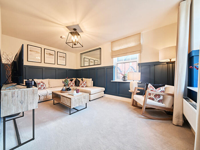 4 Bedroom Detached House For Sale In Victoria Road, Warminster, BA12