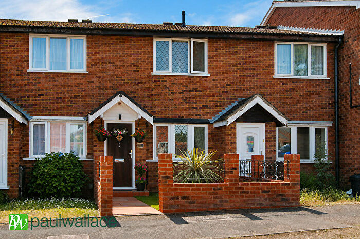 2 Bedroom Terraced House For Sale In The Canadas, Turnford, EN10