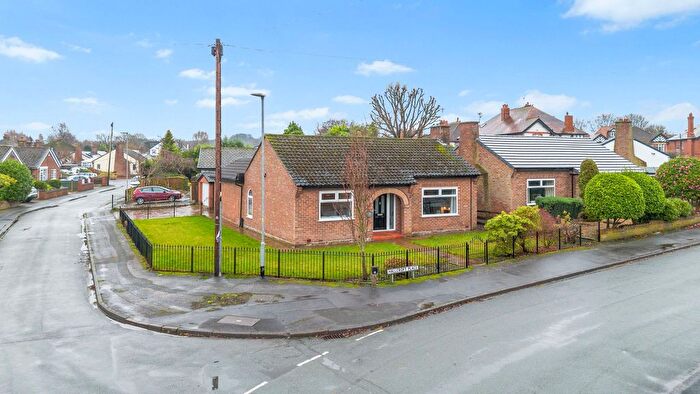 3 Bedroom Detached Bungalow For Sale In Hallcroft Place, Grappenhall, WA4