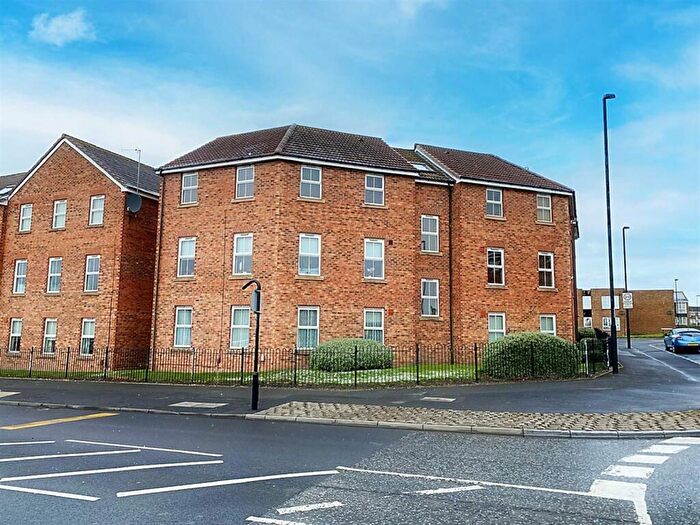 2 Bedroom Apartment For Sale In Alexandrea Way, Wallsend, NE28