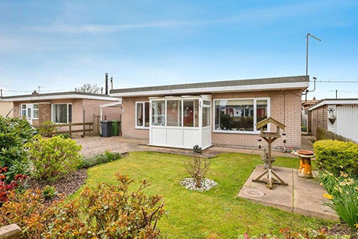 2 Bedroom Detached Bungalow For Sale In Sunset Walk, Eccles-On-Sea, Norwich, NR12