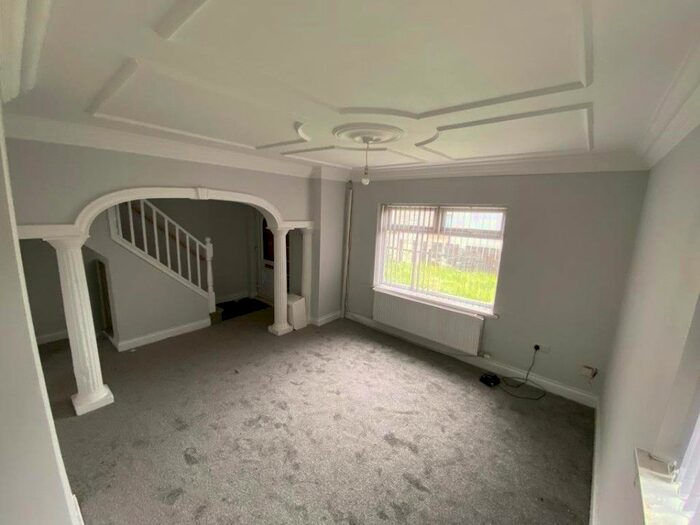 3 Bedroom Semi-Detached House To Rent In Birkhall Road, Middlesbrough, TS3